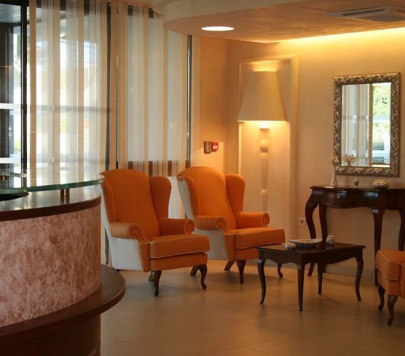 Interior Design Maison des Retraite (7)